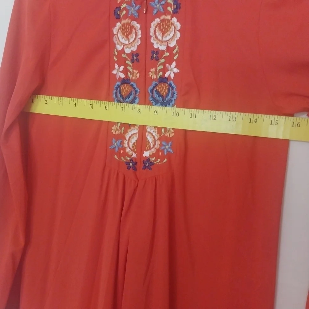 Vintage Red Embroidered Long Robe - Picture 3 of 6